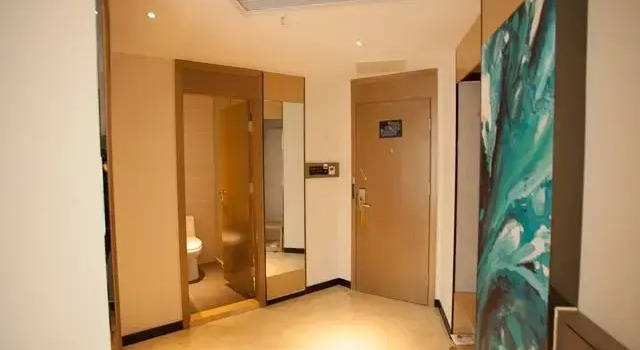 Люкс City Comfort Inn Wuhan Youyi Plaza