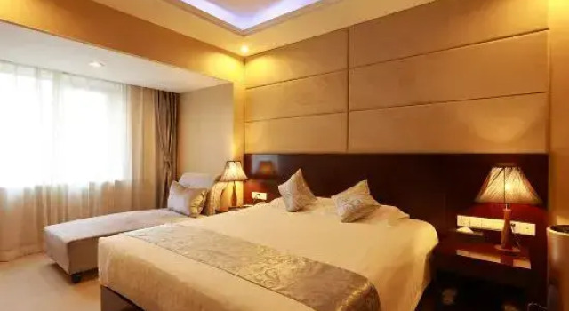 Номер Standard Beijing He Ping Li Hotel