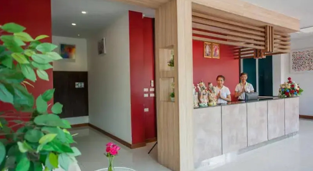 Grand Nai Harn Suites, Забронировать Отель Най-Харн-Бич остров Пхукет