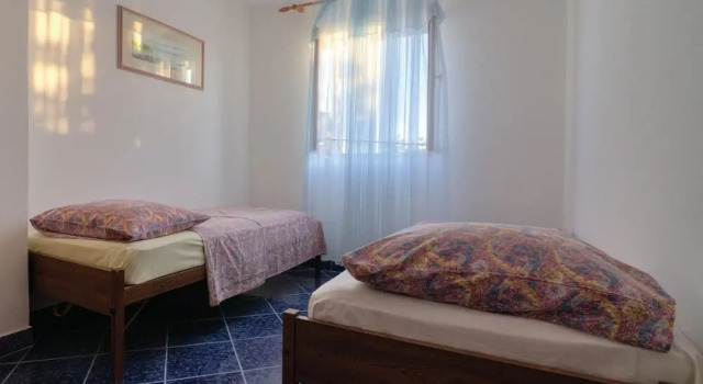 Beautiful Home in Jablanac With Wifi and 1 Bedrooms, Rezerwuj Hotel  