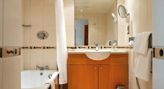 Двухместный номер Standard Royal Hotel