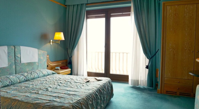 Номер Deluxe с балконом и с видом на море 501 Hotel