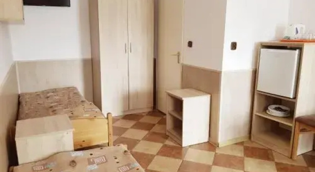 Ośrodek Kolonijno - Wypoczynkowy Ania, Varaa Hotelli Łeba 