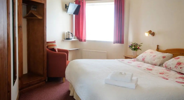 Doonmore Hotel, Rezerwuj Hotel  