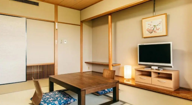 Трёхместный номер Standard Kamenoi Hotel Tondabayashi All-Inclusive Resort