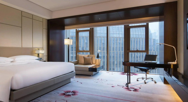 Двухместный номер Standard с видом на сад Renaissance Nanjing Olympic Centre Hotel