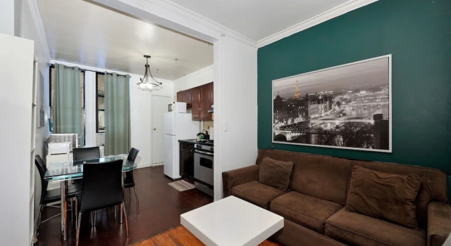 Апартаменты Charming 2BR Apartment Near Times Square