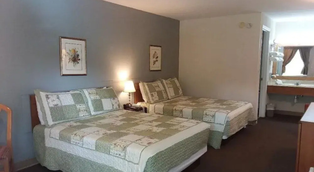 Chatuge Mountain Inn, Boek Hotel Hayesville 