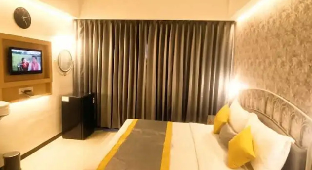 Номер Executive Hotel Gurukripa