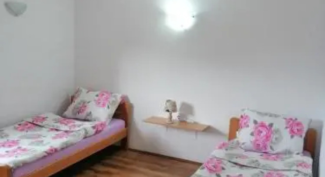 Peroj 100 C, Reserva ahora Hotel Hoteles en Peroj con piscina, Piscina