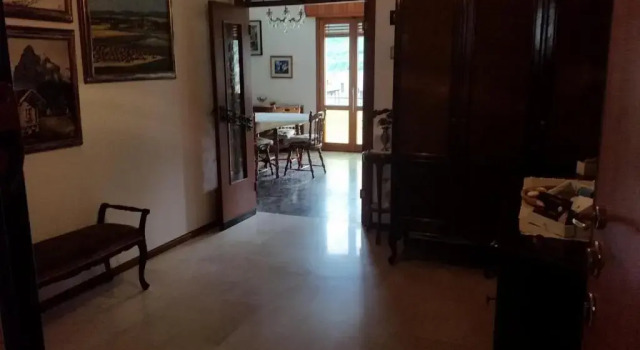 Коттедж Retica Tirano