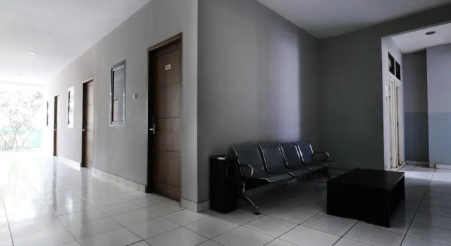 Sabrina Guest House, Prenota Affittacamere Tanah Abang 