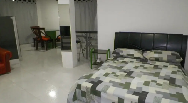 Study in the Old City of Cartagena E3m With Air Conditioning and Wifi, Забронировать Апартаменты/квартира Laguito Картахена, рядом с San Pedro Claver's Church