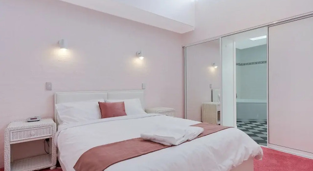 Апартаменты Standard Beach Street Apartments