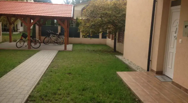Апартаменты ZEN Apartman Sunshine
