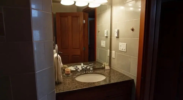 Коттедж с 4 комнатами Mountain Town Properties Grey Wolf 5