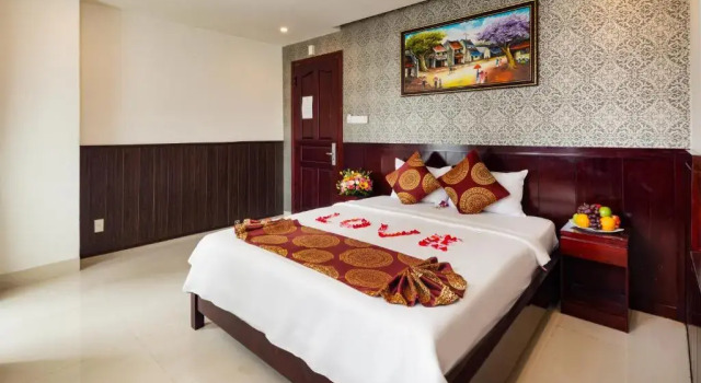 Двухместный номер Deluxe с балконом Azura Hotel