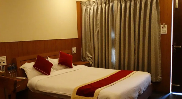 Двухместный номер Deluxe с балконом Rhino Land Jungle Lodge