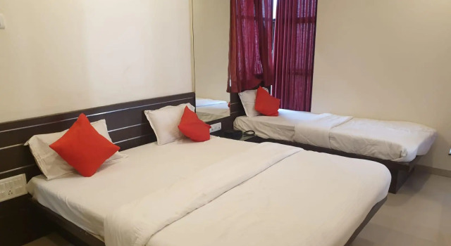 Hotel Sai Amber, Забронировать Отель Отели штата Махараштры 3 звезды, 3*
