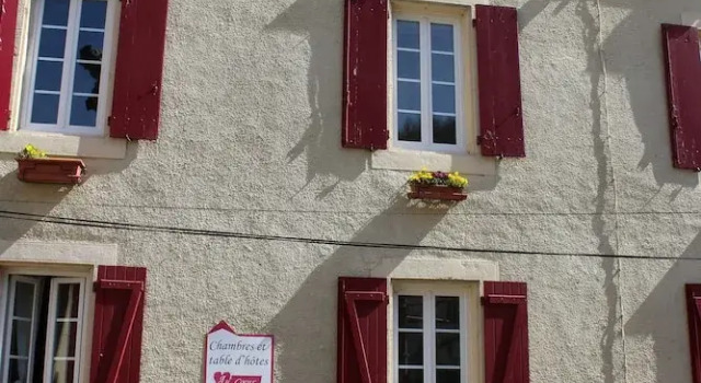 Au Coeur de Rennes - Gîte, Rezerwuj Hotel Rennes-les-Bains 