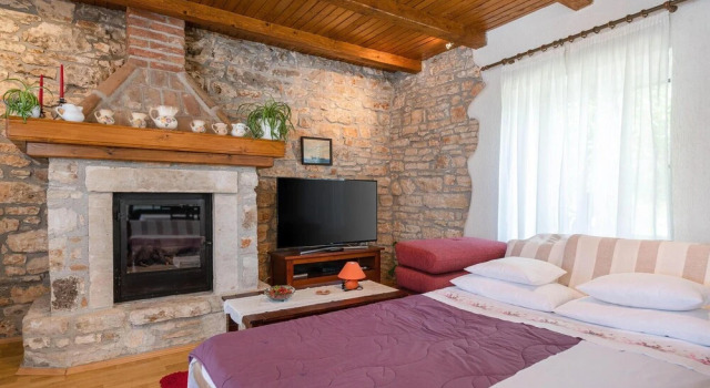 Awesome Home in Marcana With Wifi and 1 Bedrooms