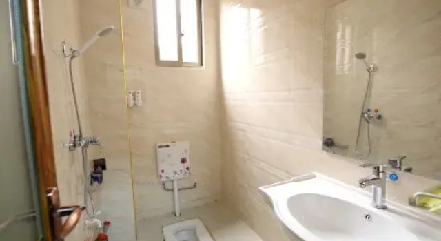 naning jinshidun hotel, Rezerwuj Hotel Hotele w Nanning z parkingiem, Parking