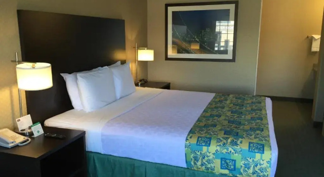 Номер Standard Regency Inn at San Francisco Airport