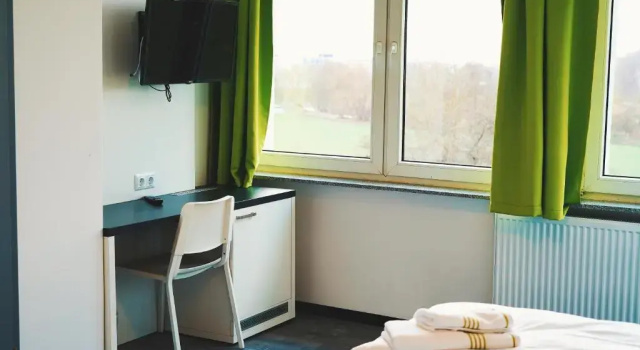 Трёхместный номер Standard bp24 Hotel Eschweiler