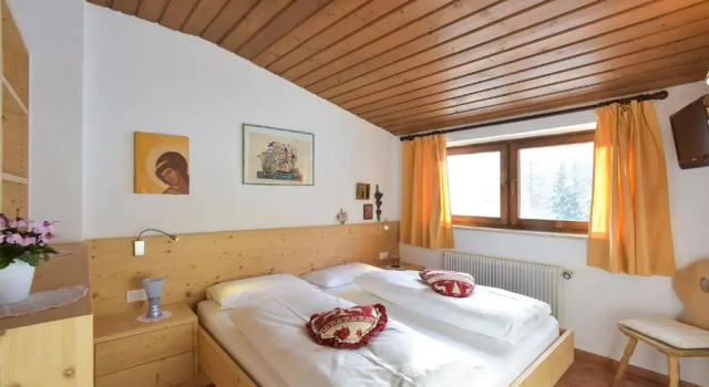 Residence Salvan, Забронировать Отель СПА-отели Корвара-ин-Бадия, рядом с Гондольный подъёмник Борест (нижняя станция), SPA-услуги