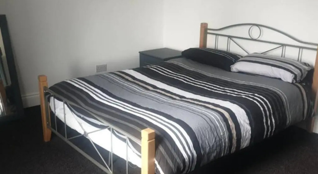 Hullidays - University Side Lg 4 bed House