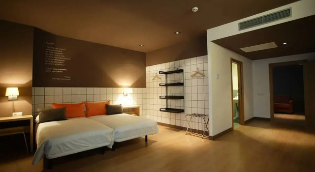 ELE Hotelandgo Arasur, Buchen Sie Hotel  