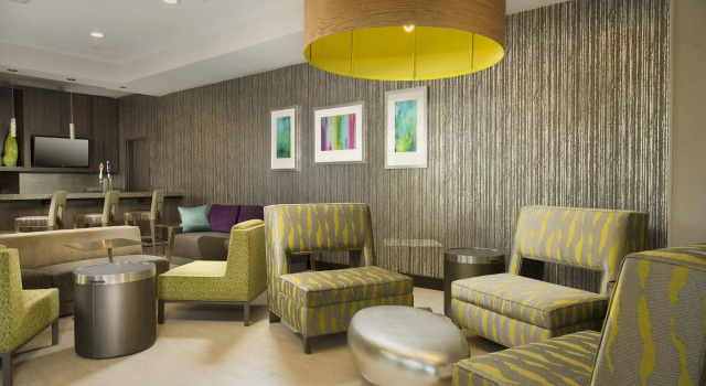 Hilton Garden Inn College Station, Buchen Sie Hotel College Station Texas