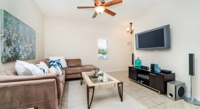 4563 Ada Lane, Kissimmee, Fl 34746 4 Bedroom Townhouse