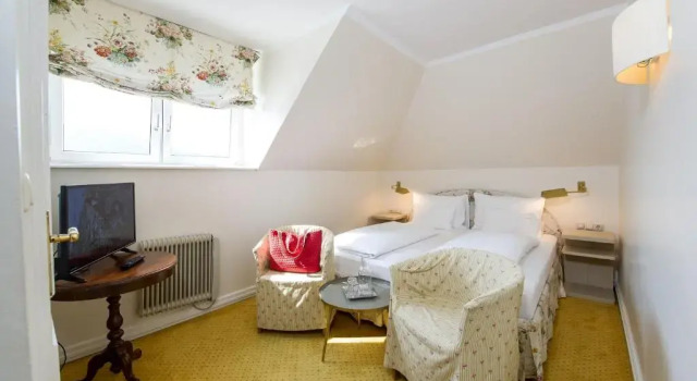 Номер Standard Dermuth Hotels   Parkvilla Wörth