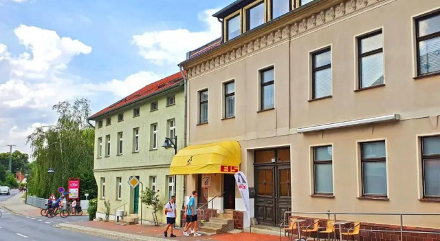 Ferienwohnung Burg Stargard SEE 8451, Забронировать Отель Отели Мекленбургское поозёрье с парковкой, Парковка