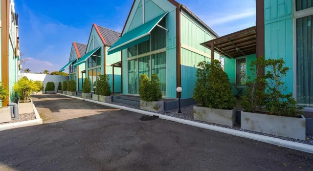 Beautiful new 7 Bedroom Villa Resort CT7