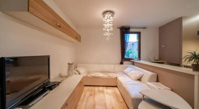 Apartment for 4 people 5 minutes from the city center, Réserver Appartement Annecy-le-Vieux Lac d'Annecy, près de École de ski d'Annecy Semnoz