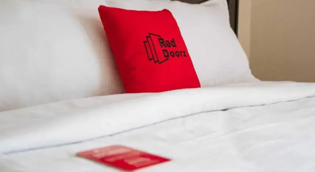 Ramberry Hotel by RedDoorz, Забронировать Отель Кесон-Сити 