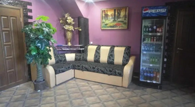 Madagaskar Guest House, Prenota Affittacamere Hotel a Buryatia con parcheggio, Parcheggio