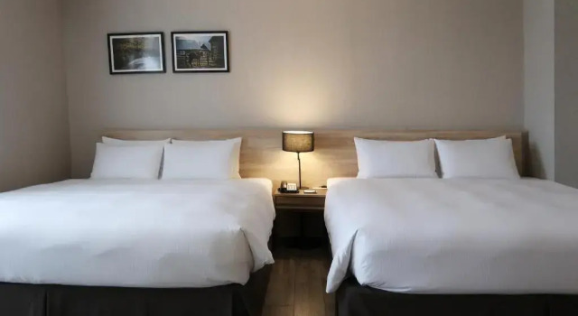 Четырёхместный номер Deluxe The HO Hotel