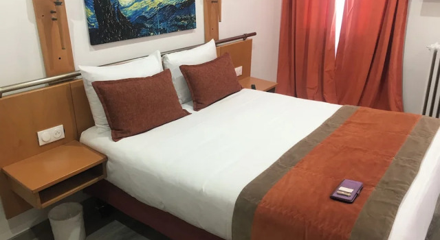 Двухместный номер Comfort Hotel Morand