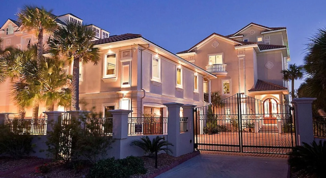 Palazzo del Mar 11 Bedroom Holiday Home by Five Star Properties, Varaa Lomakoti Destin Emerald Coast