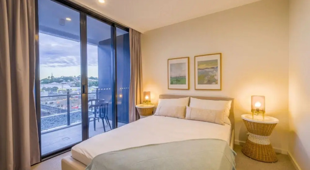 Homely Apartment at Woolloongabba, Забронировать Апартаменты/квартира Отели Брисбна с бассейном, рядом с Торговый центр Buranda Village, Бассейн