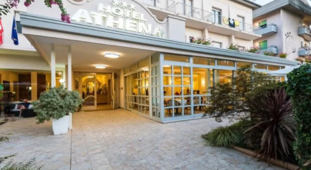 Hotel Athena