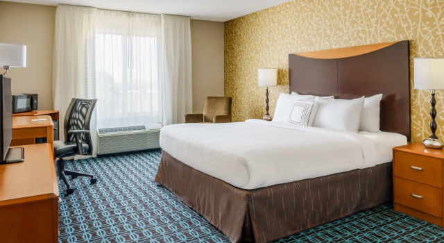 Fairfield Inn & Suites by Marriott Peoria East