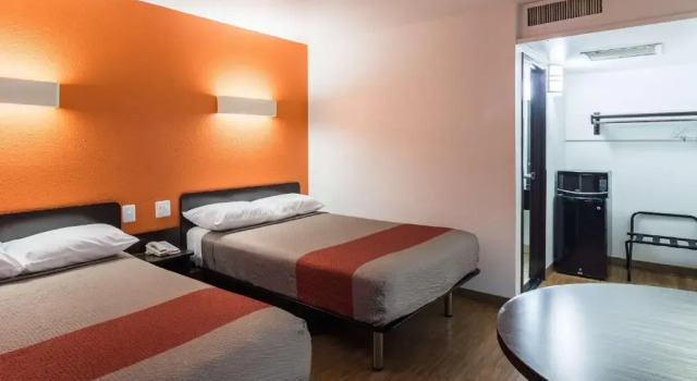 Четырёхместный номер Standard Motel 6-Oroville, CA