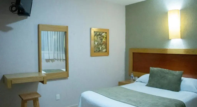 Двухместный номер Standard Hotel Qualitel Centro Histórico