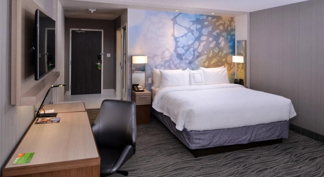 Двухместный номер Standard Courtyard by Marriott Saskatoon Airport