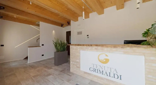 Tenuta Grimaldi Wine Resort, Rezervovat Lázně / Resort  