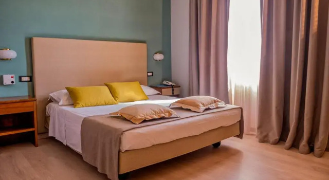Camera Standard Albergo Cerchi